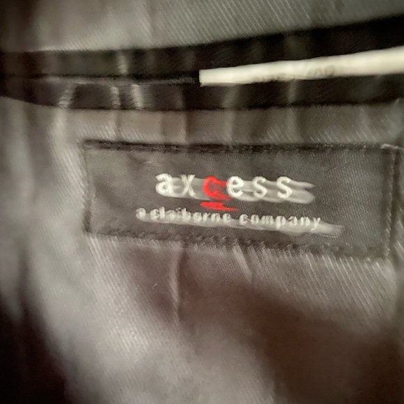 Access by Claiborne men’s suit - jacket and pants - Picture 2 of 5